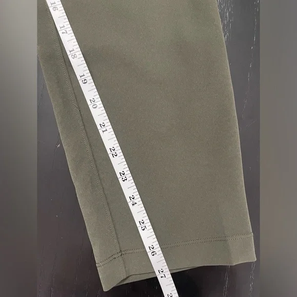 Lululemon On the Fly High Rise Pant - Picture 7 of 10